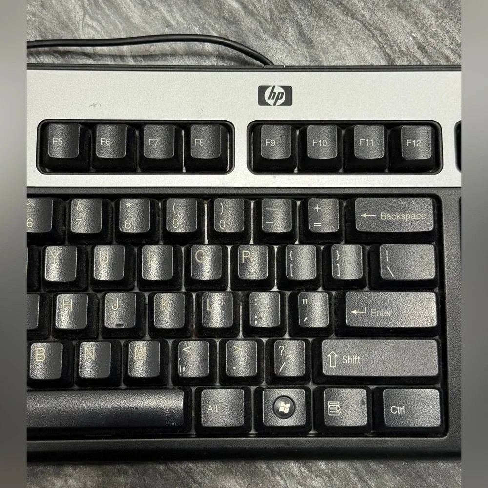 Silver and Black HP KU-0316 / SK-2885 Wired Computer Keyboard